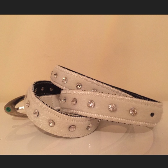 Winter white crystal belt (new) - Picture 3 of 4